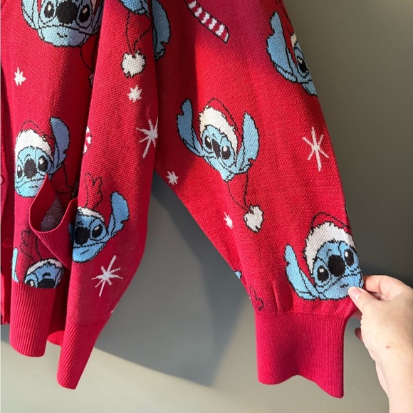 Disney Torrid, size 5X plus size Red and Blue Stitch Holiday Women's Cardigan - Picture 4 of 8